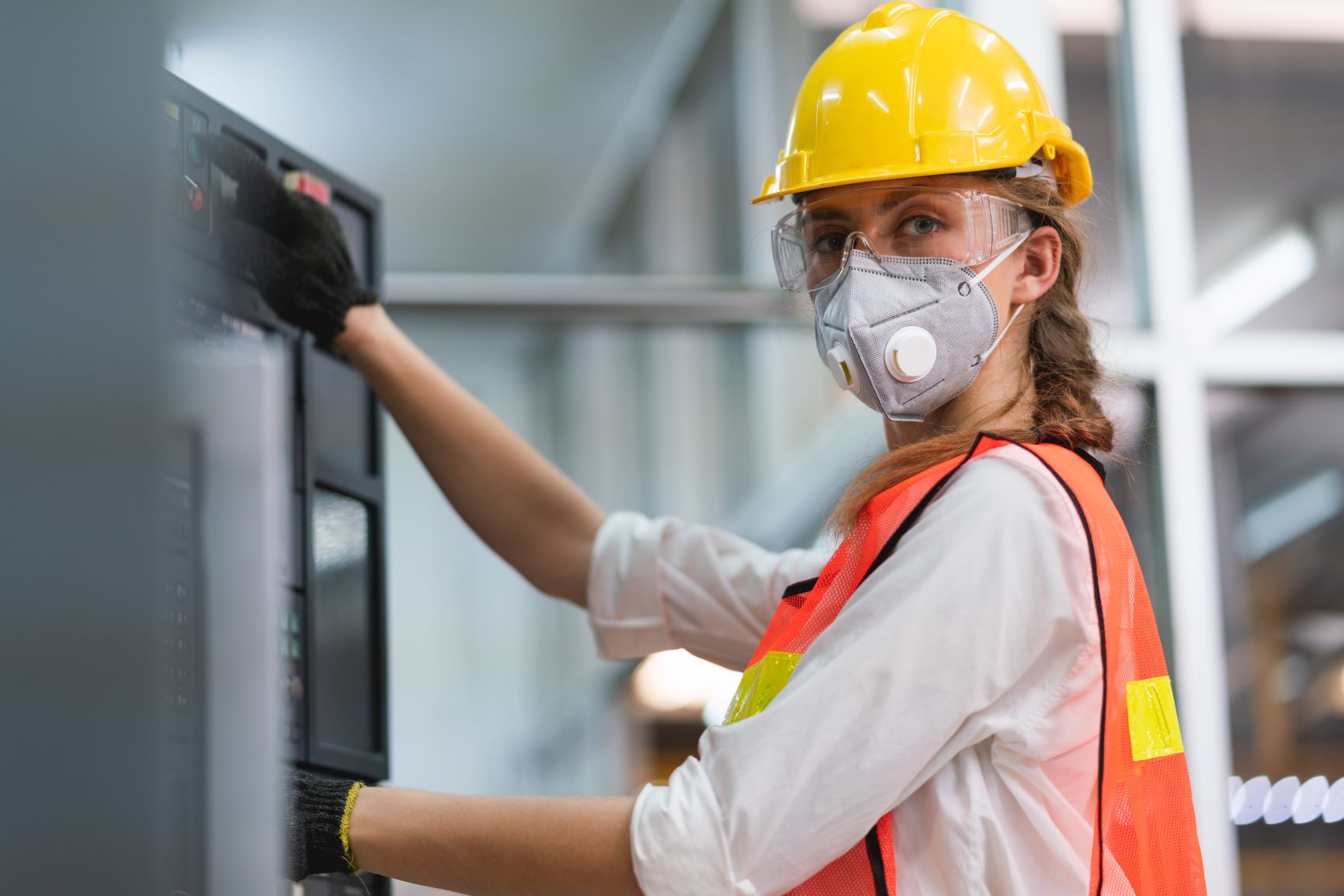 Fake respiratory protective equipment detected in Queensland workplace