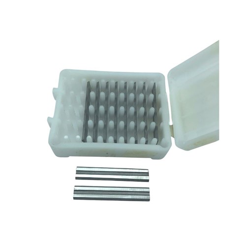 TIGRA 013363 30mm X 5.5mm X 1.1mm RN/T04F Turnover/Reversible Knives - Back Grove (BOX OF 10)